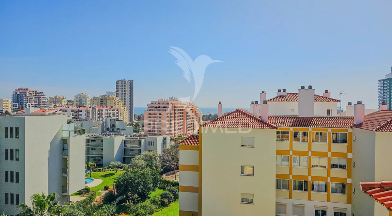 Apartamento T4 para Venda em Portimão Foto 11