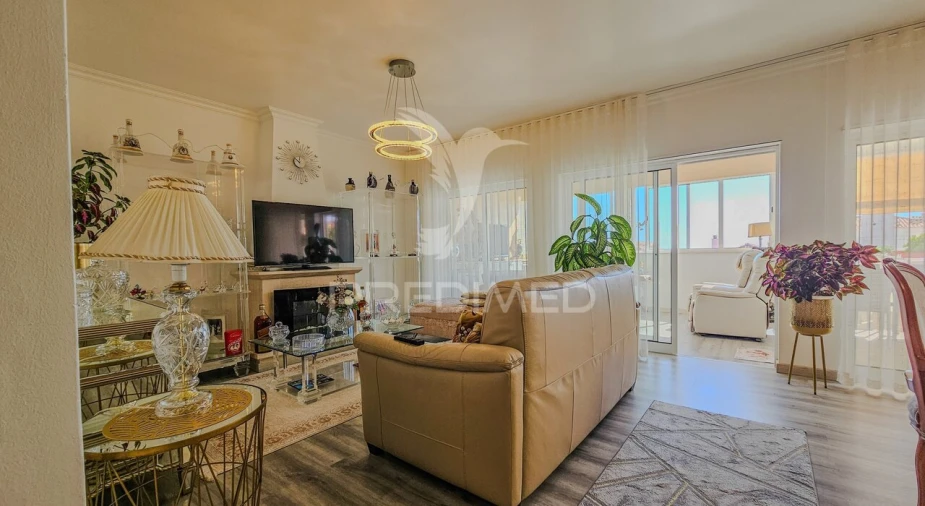Apartamento T4 para Venda em Portimão Foto 18