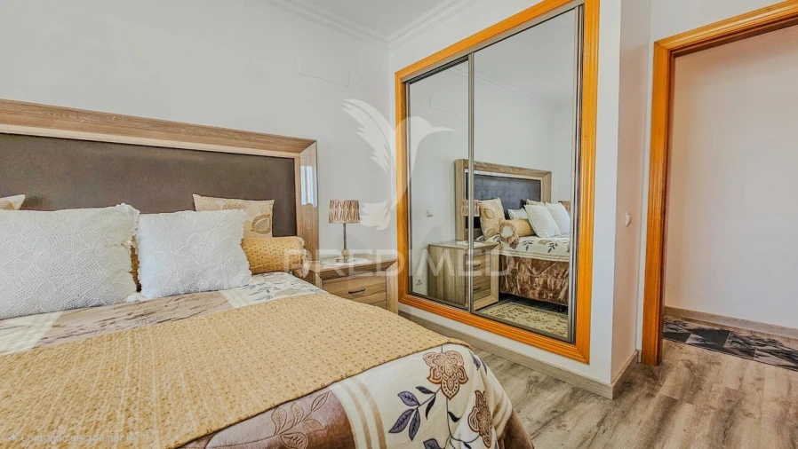 Apartamento T4 para Venda em Portimão Foto 33