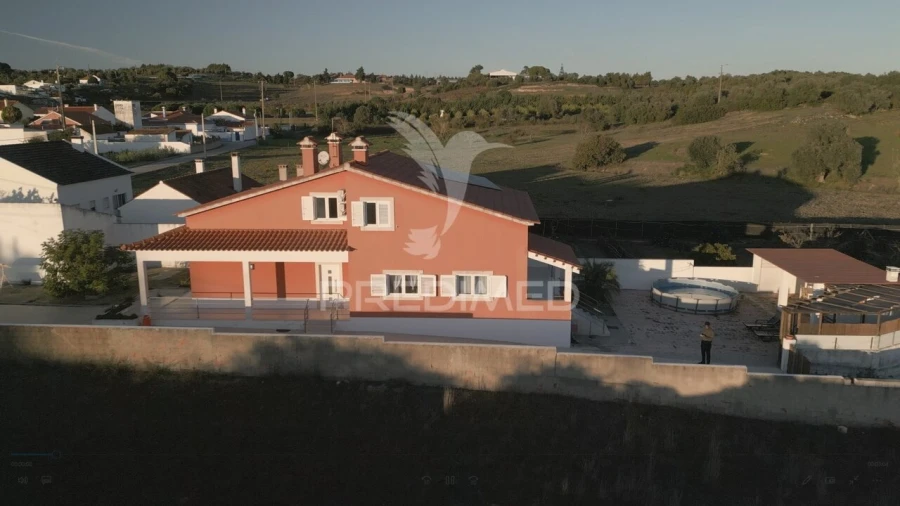 Moradia T4 para Venda em Pontevel