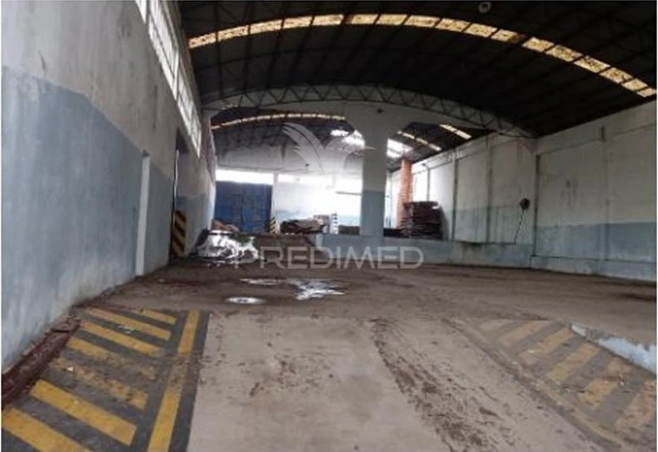 Armazém para Venda em Santa Maria de Lamas Foto 8