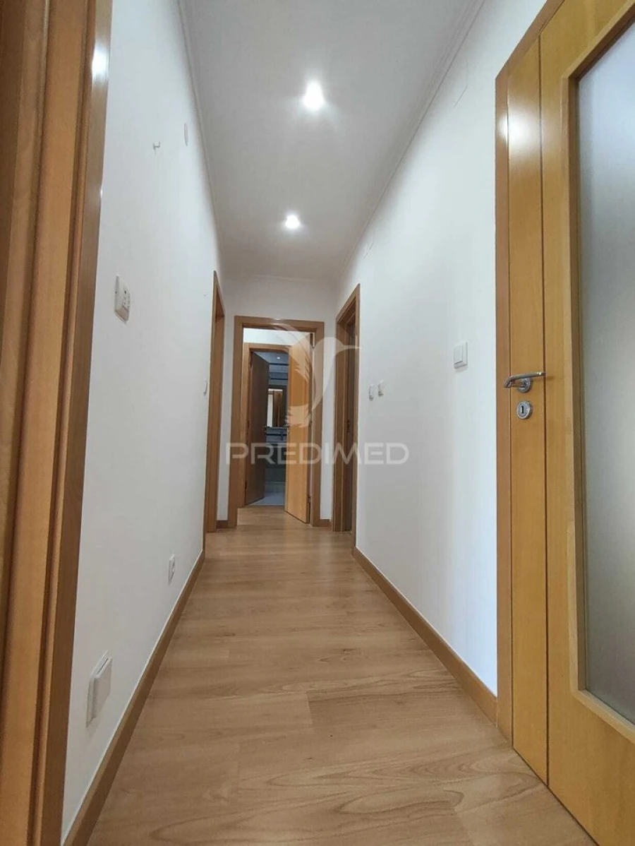 Apartamento T3 para Venda em Odivelas Foto 26