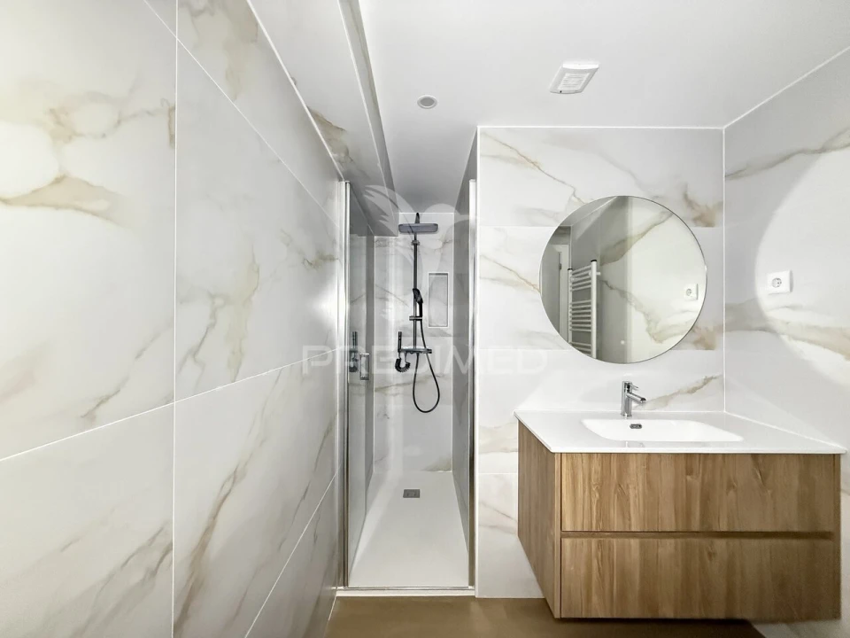 Apartamento T2 para Venda em Fatima Foto 17