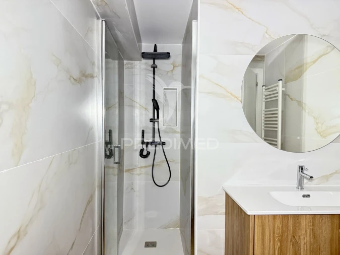 Apartamento T2 para Venda em Fatima Foto 18