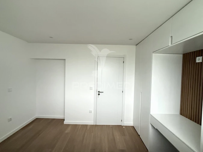 Apartamento T2 para Venda em Fatima Foto 13