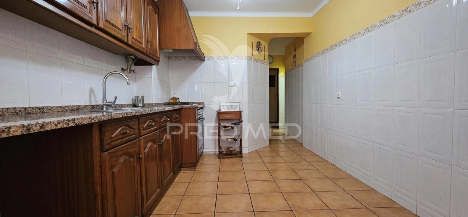 Apartamento T3 para Venda em Samora Correia Foto 3
