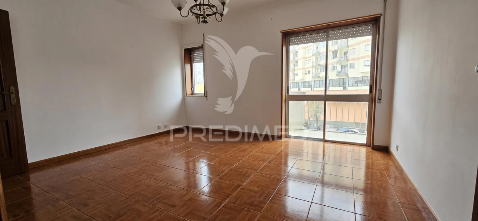 Apartamento T3 para Venda em Samora Correia Foto 9