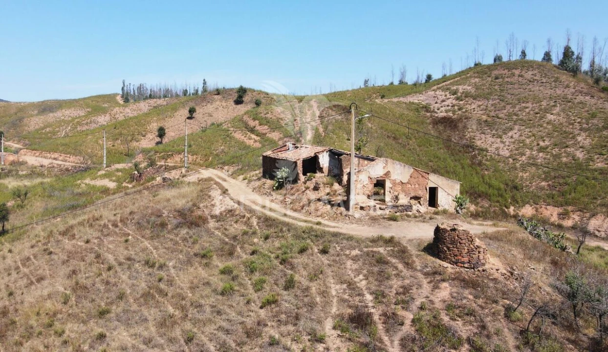 Quinta T6 para Venda em Saboia Foto 3