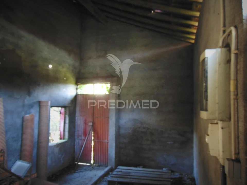 Moradia T2 para Venda em Vilarinho de São Romão Foto 10