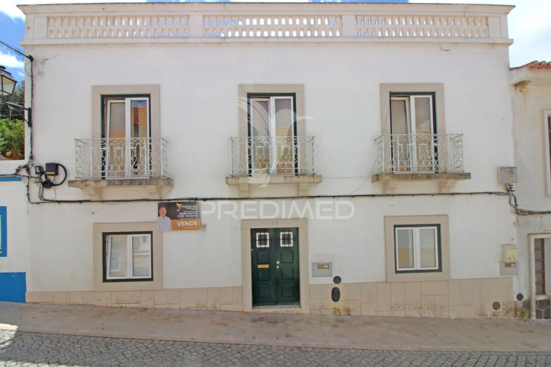 Prédio para Venda em São Salvador e Santa Maria Foto 2