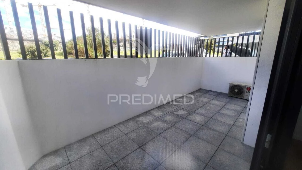 Apartamento T1 para Venda em Canidelo Foto 20