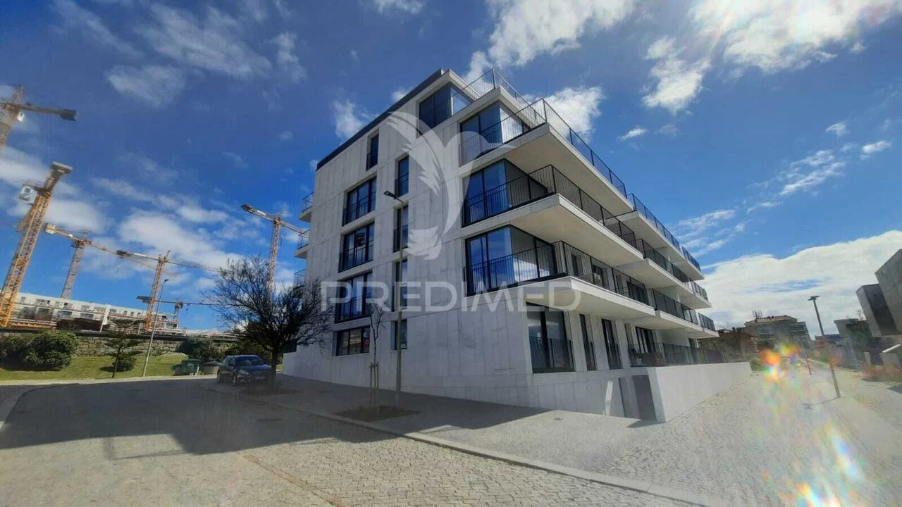 Apartamento T1 para Venda em Canidelo Foto 24