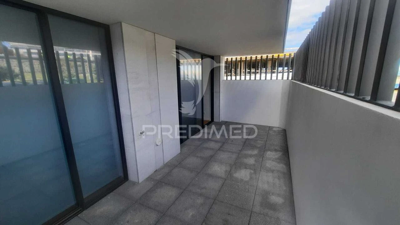 Apartamento T1 para Venda em Canidelo Foto 21