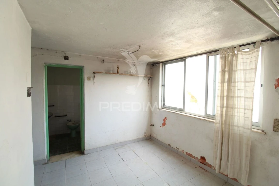 Moradia T9 para Venda em Sines Foto 21