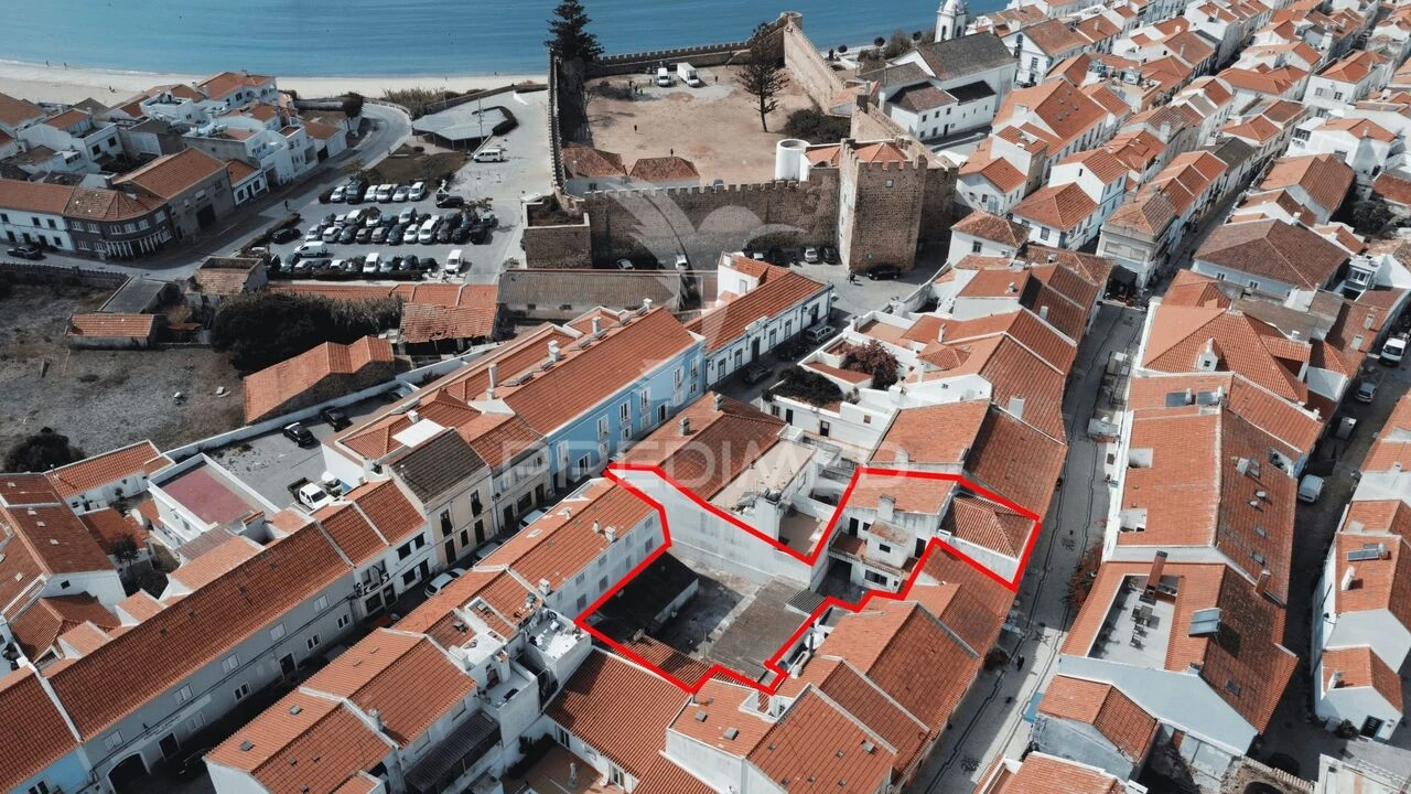 Moradia T9 para Venda em Sines Foto 1