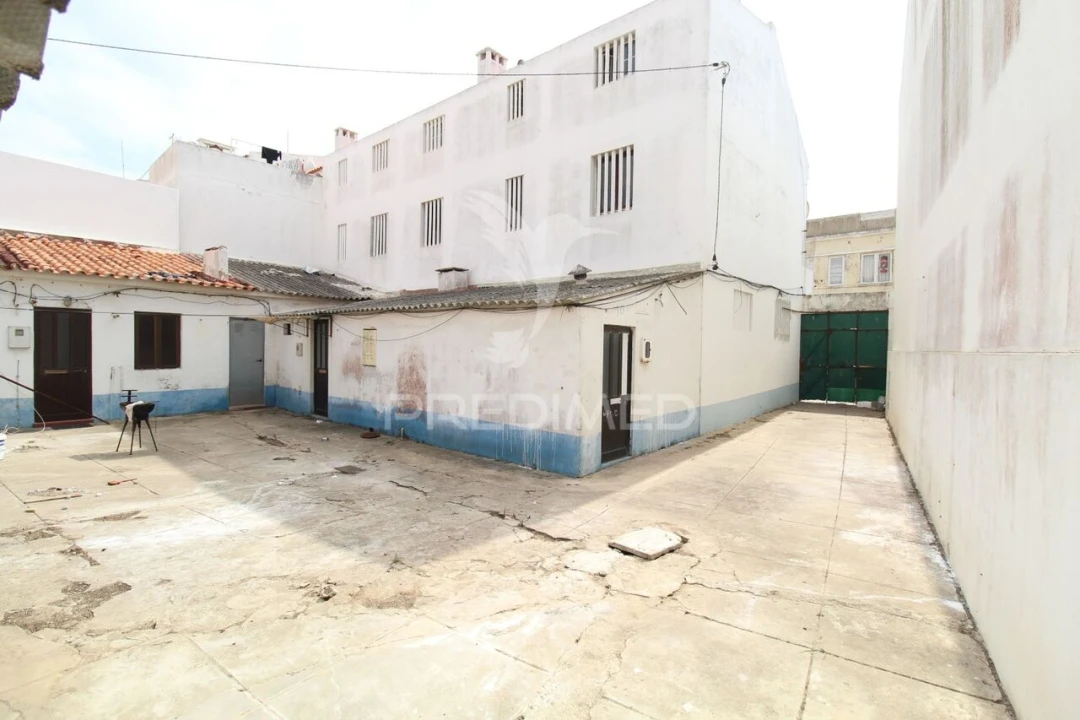 Moradia T9 para Venda em Sines Foto 3