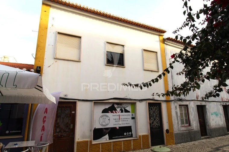 Moradia T9 para Venda em Sines Foto 6