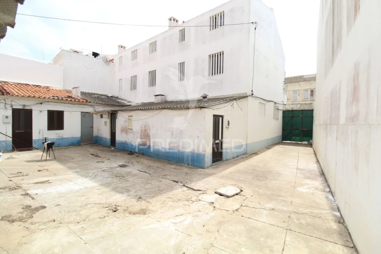 Moradia T9 para Venda em Sines Foto 3