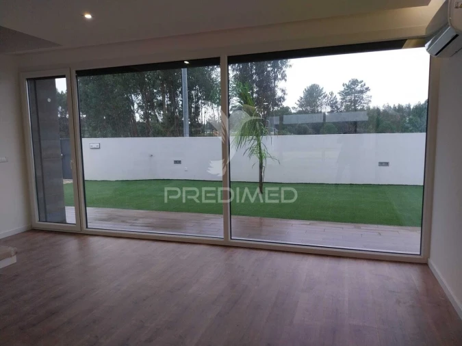 Moradia T5 para Venda em Nossa Sra de Fatima Foto 18