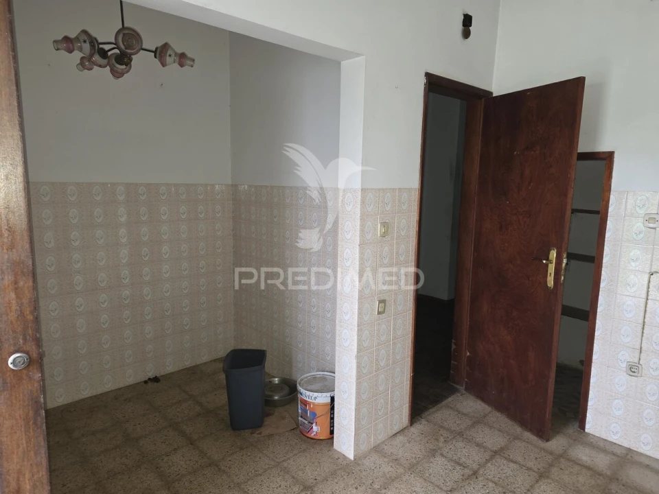 Moradia T3 para Venda em São João Baptista Foto 23