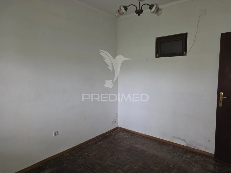 Moradia T3 para Venda em São João Baptista Foto 11