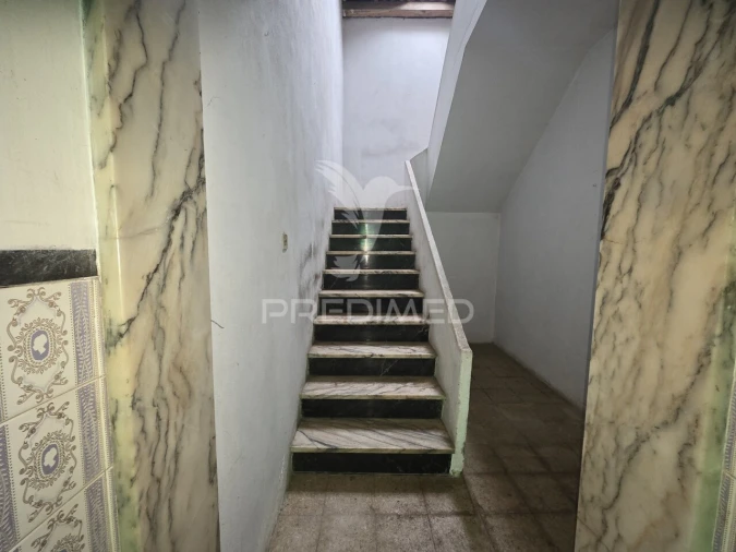 Moradia T3 para Venda em São João Baptista Foto 4