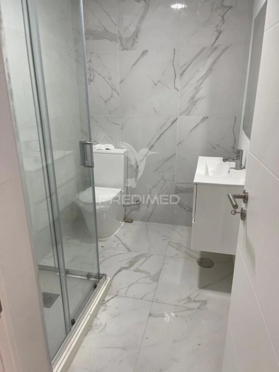 Apartamento T2 para Venda em Falagueira-Venda Nova Foto 10