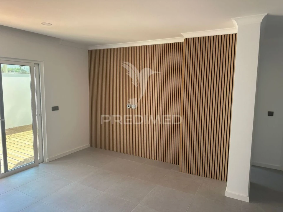 Apartamento T3 para Venda em Albufeira e Olhos de Água Foto 14