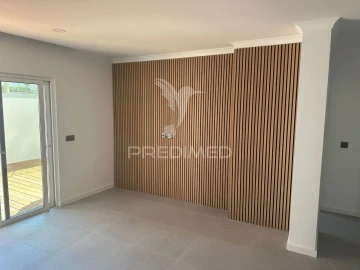 Apartamento T3 para Venda em Albufeira e Olhos de Água