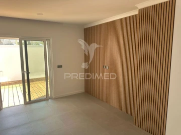 Apartamento T3 para Venda em Albufeira e Olhos de Água