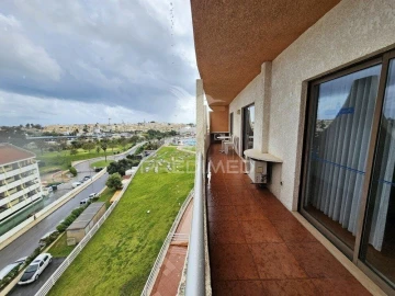 Apartamento T2 para Venda em Albufeira e Olhos de Água