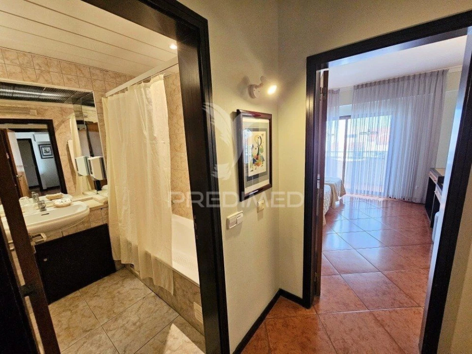 Apartamento T2 para Venda em Albufeira e Olhos de Água Foto 12
