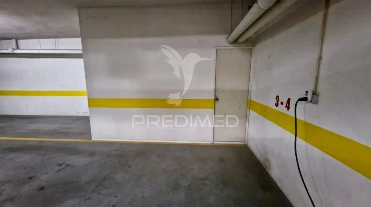 Apartamento T3 para Venda em Odivelas Foto 24
