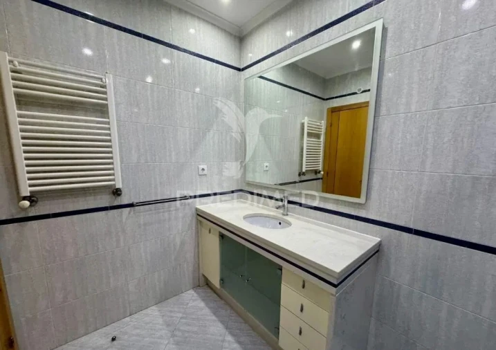 Apartamento T3 para Venda em Odivelas Foto 14