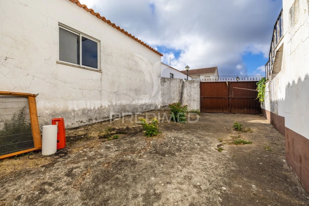 Moradia T5 para Venda em Aljubarrota Foto 31