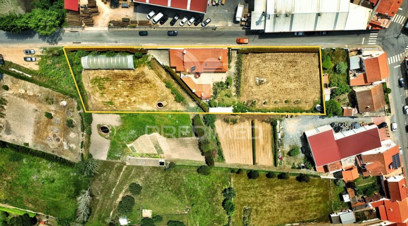 Moradia T4 para Venda em São Teotónio Foto 30