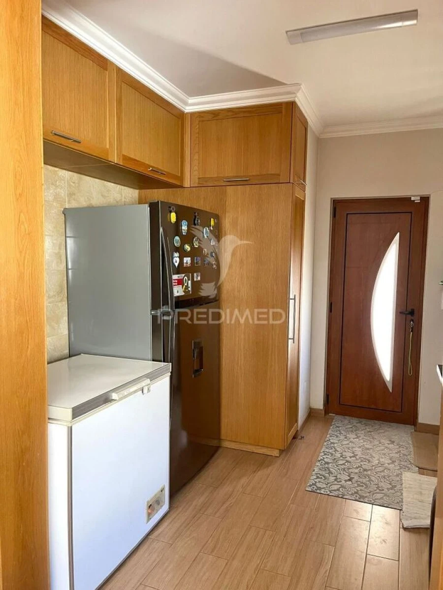 Moradia T4 para Venda em São Teotónio Foto 12