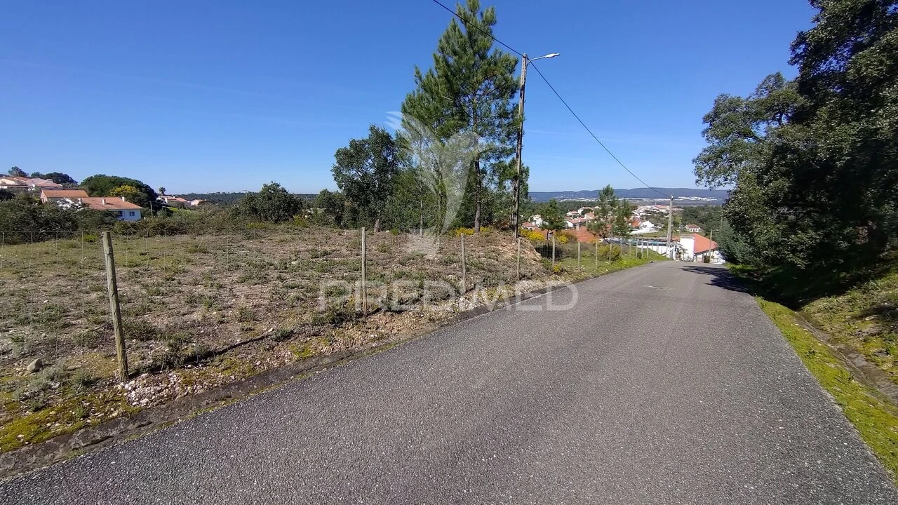 Terreno para Venda em Santa Margarida da Coutada Foto 6