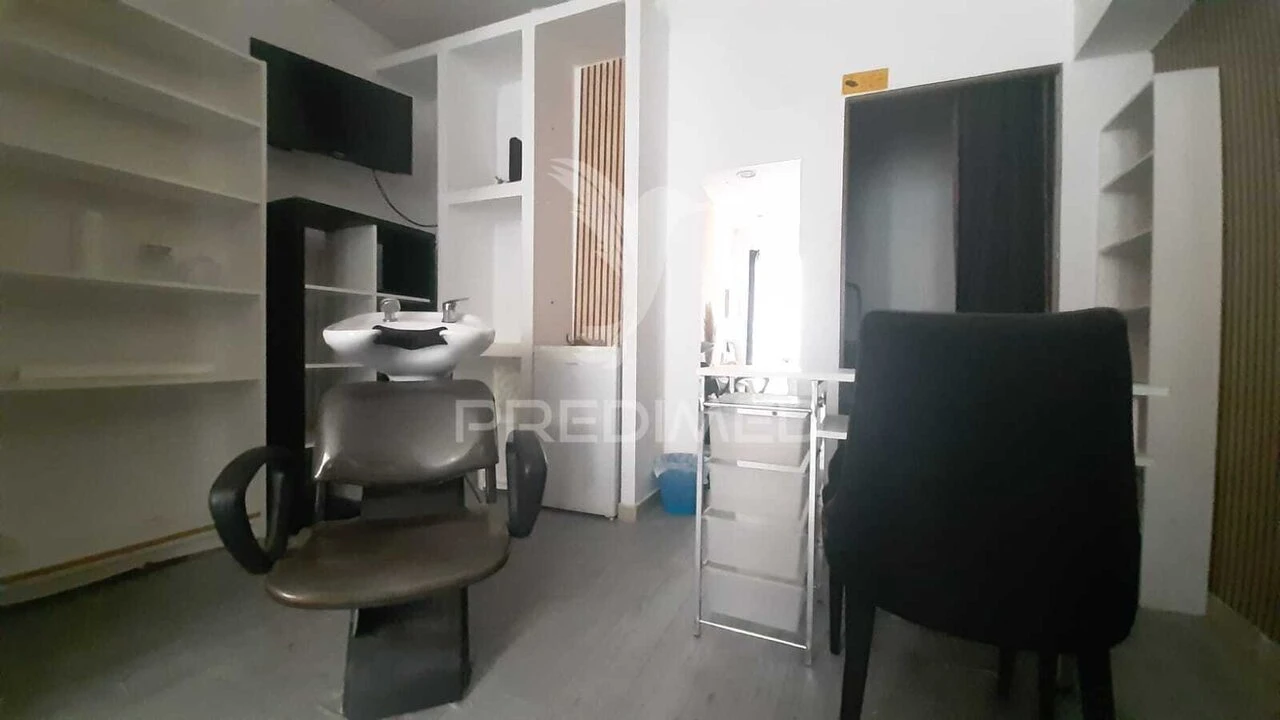 Loja para Arrendamento em Setubal (São Sebastião) Foto 8