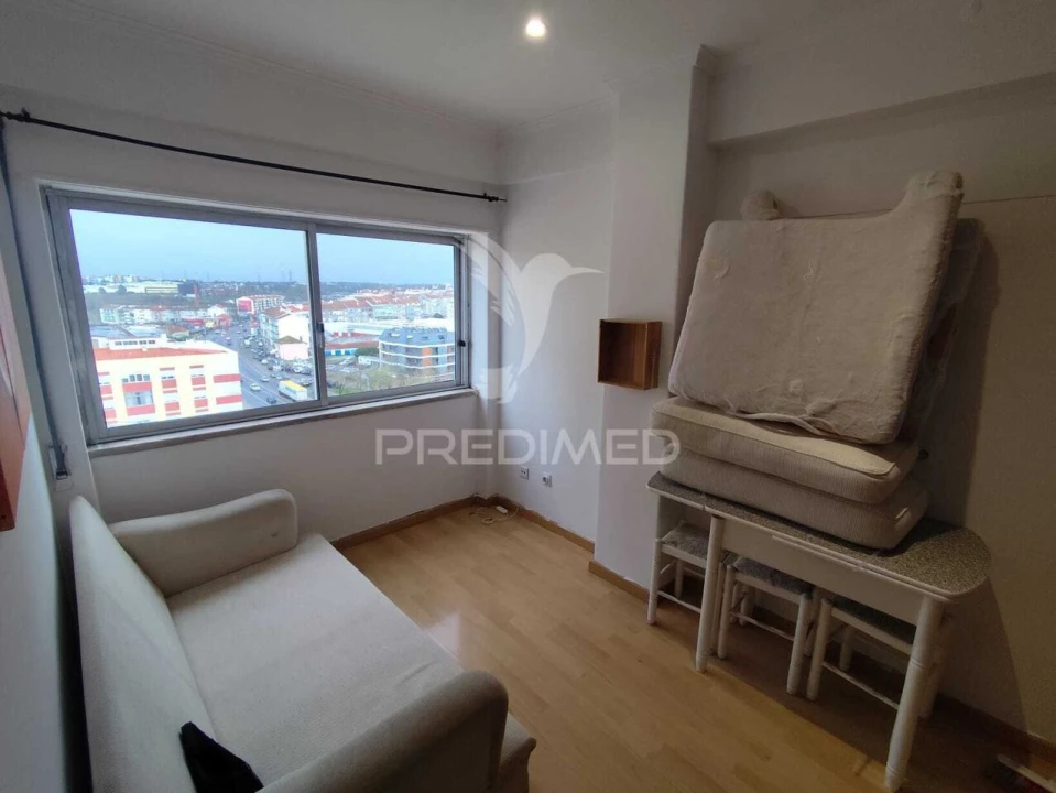 Apartamento T0 para Venda em Amora Foto 5