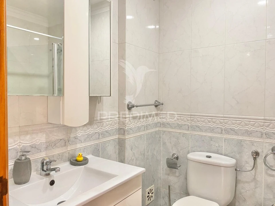 Apartamento T2 para Venda em Santa Clara Foto 11