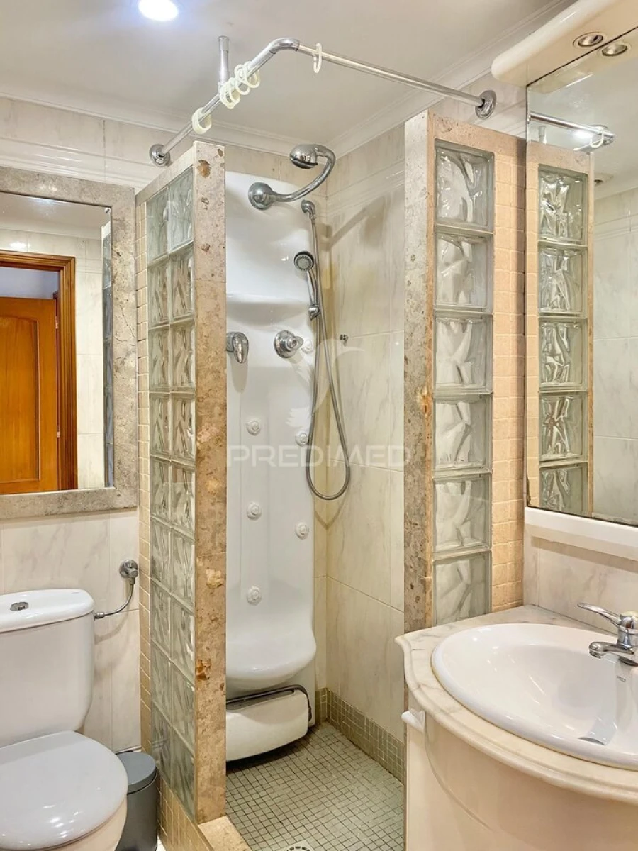 Apartamento T2 para Venda em Santa Clara Foto 17