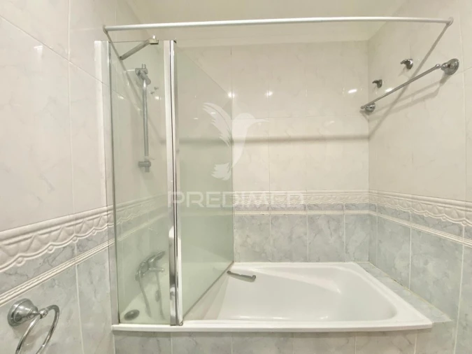 Apartamento T2 para Venda em Santa Clara Foto 13