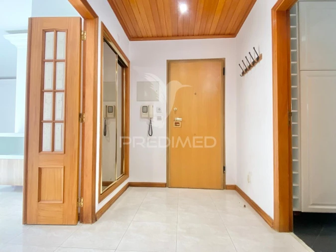 Apartamento T2 para Venda em Santa Clara Foto 4