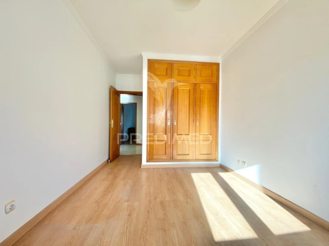 Apartamento T2 para Venda em Santa Clara Foto 9