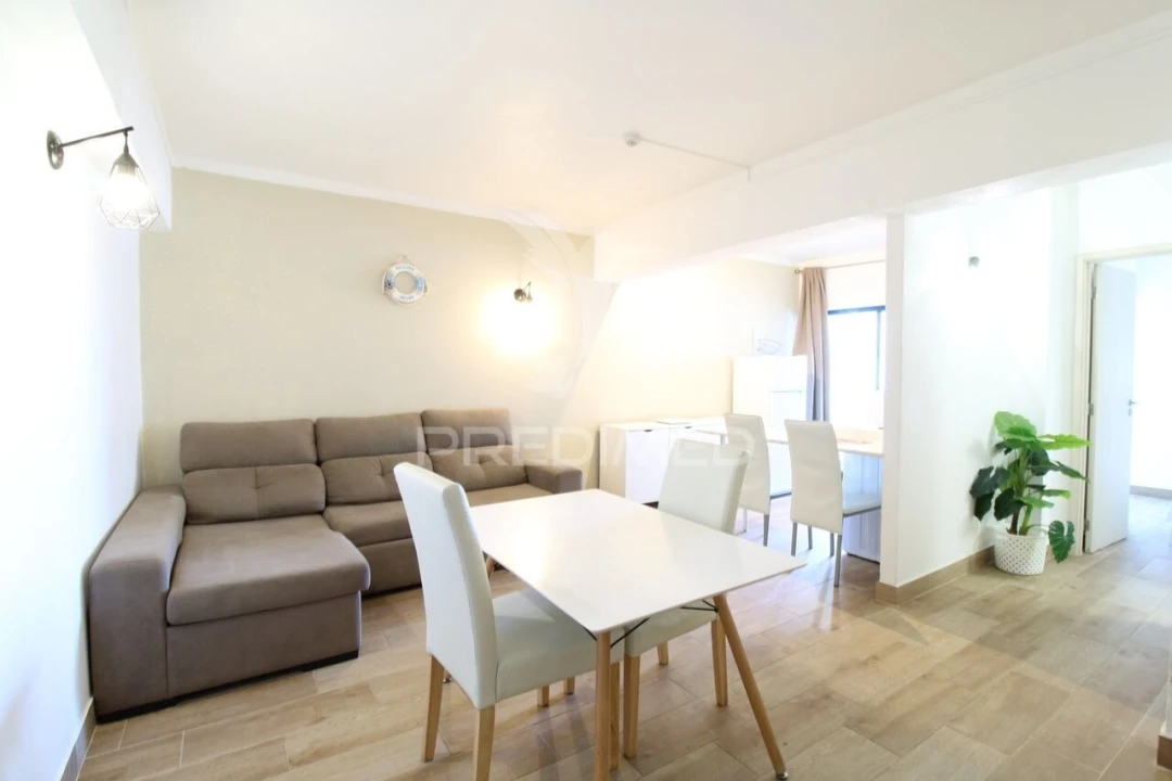 Apartamento T1 para Venda em Portimão Foto 8