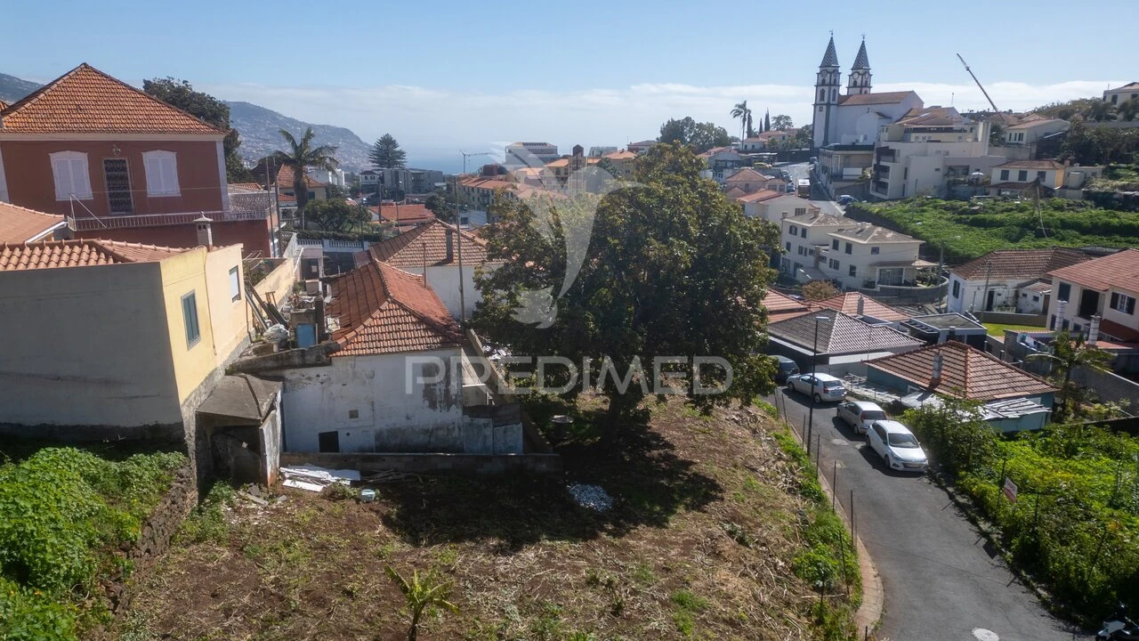 Moradia T3 para Venda em Santo Antonio Foto 27