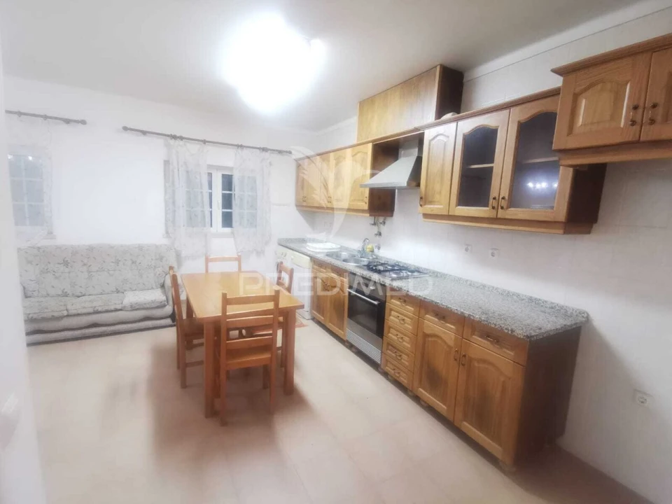 Moradia T1 para Venda em Vila Nova da Barquinha Foto 5