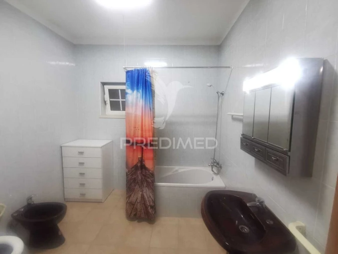 Moradia T1 para Venda em Vila Nova da Barquinha Foto 11