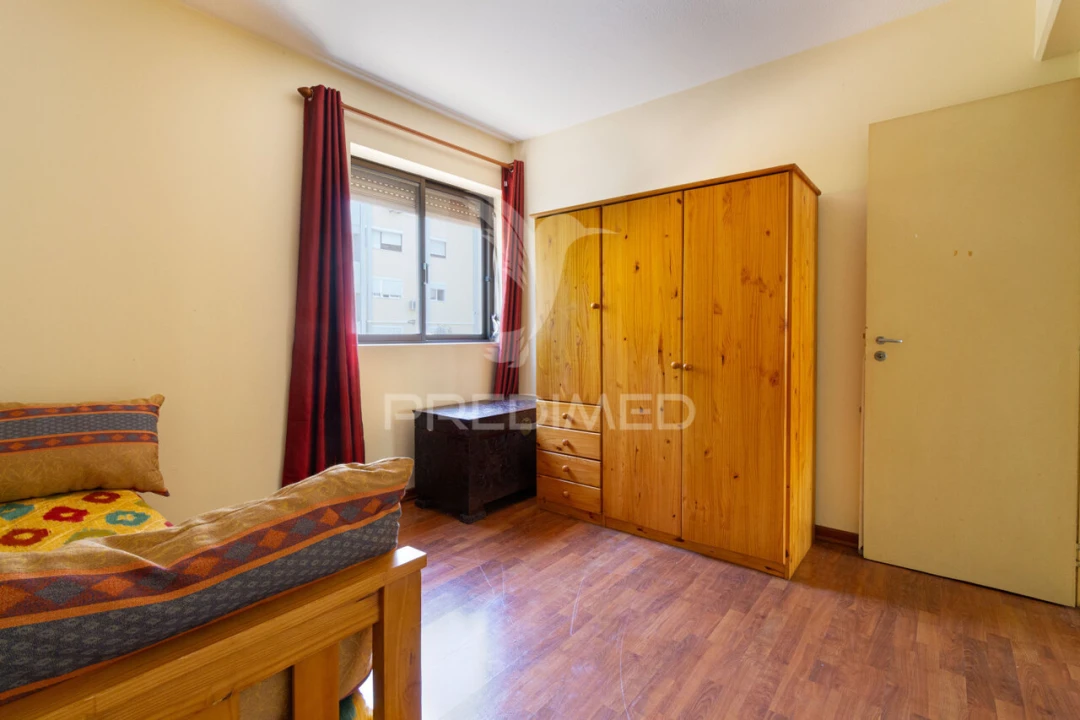 Apartamento T3 para Venda em São Domingos de Benfica Foto 20